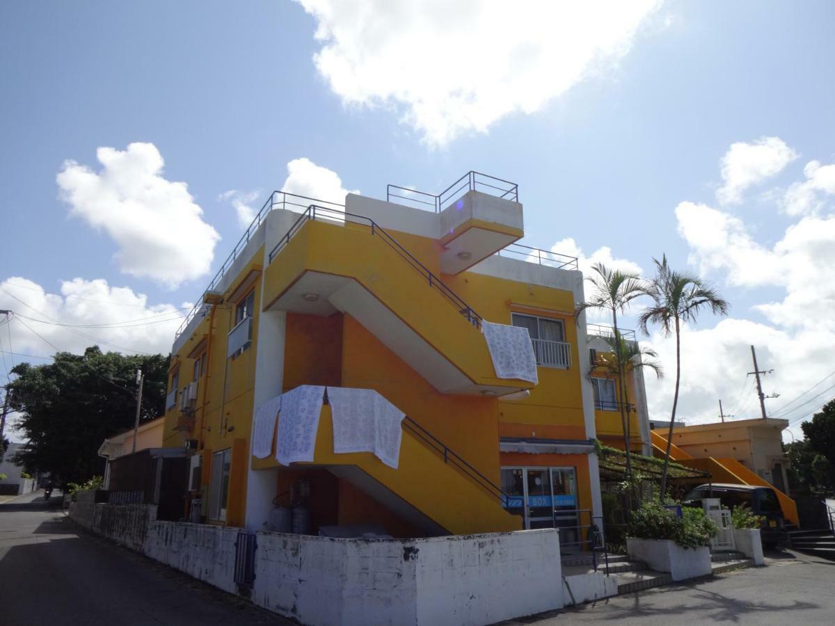 Pension Orange Box Miyakojima  Exterior photo